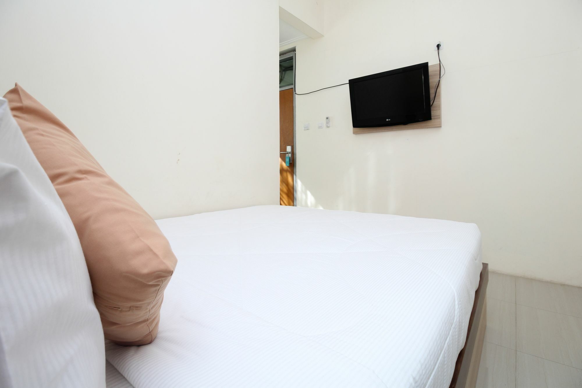 Myzone Homtel Hotel เซอมารัง ภายนอก รูปภาพ