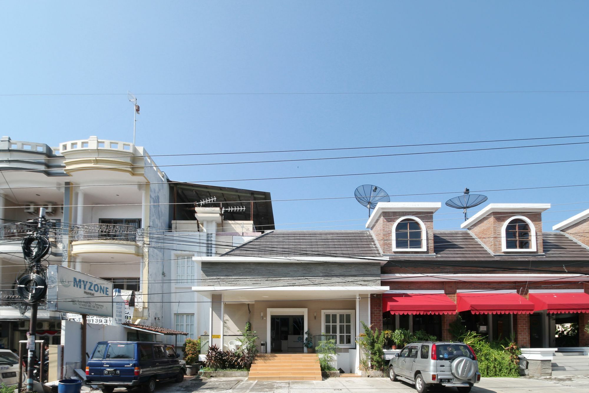 Myzone Homtel Hotel เซอมารัง ภายนอก รูปภาพ
