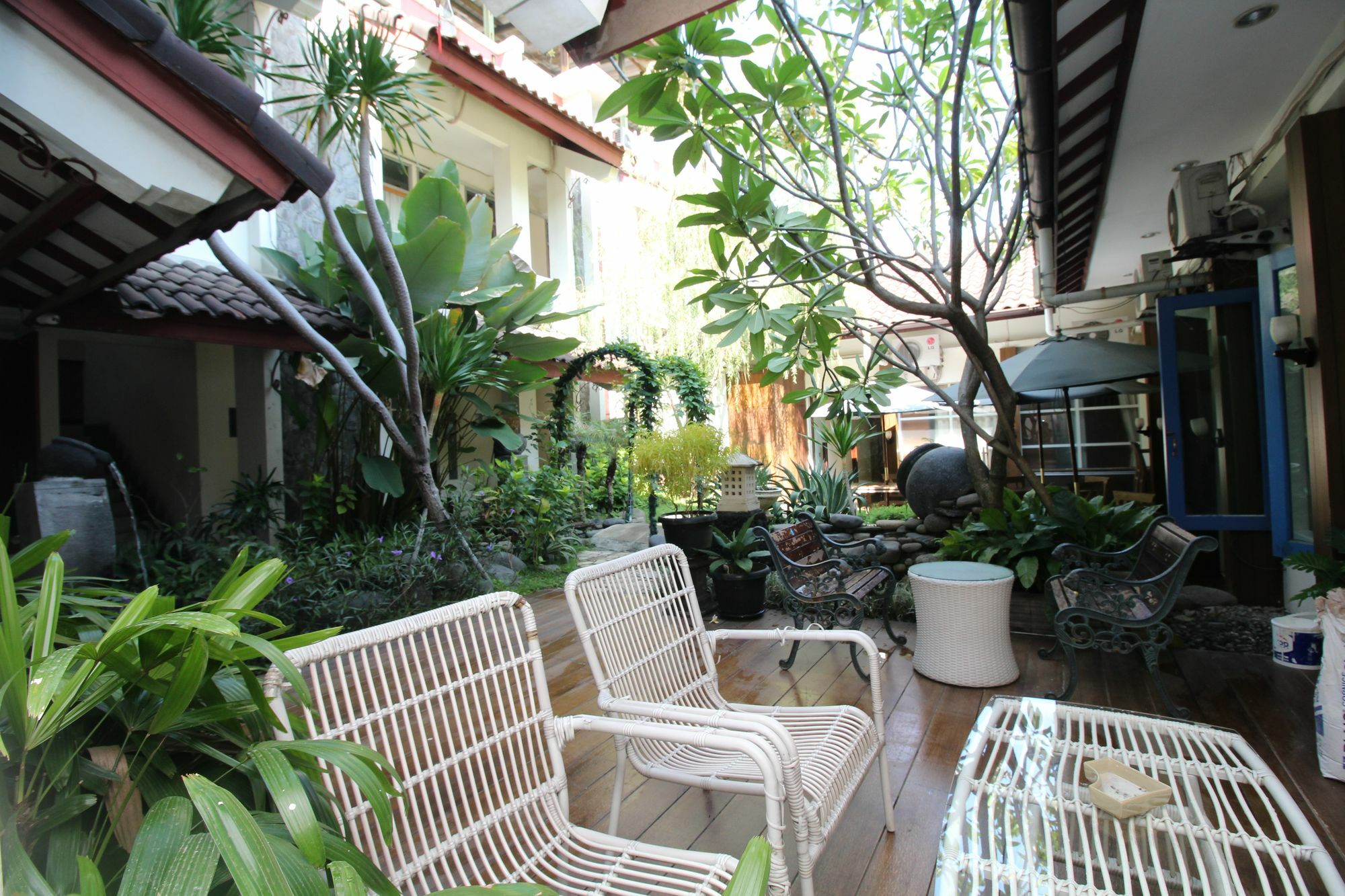 Myzone Homtel Hotel เซอมารัง ภายนอก รูปภาพ