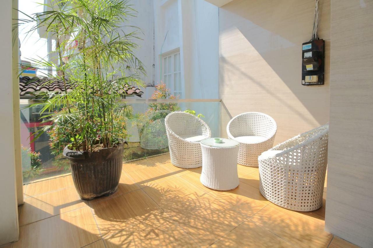 Myzone Homtel Hotel เซอมารัง ภายนอก รูปภาพ